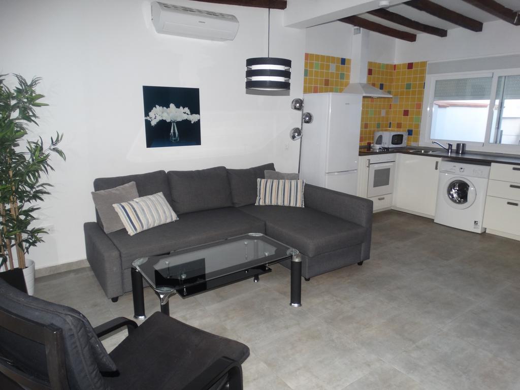 Malaga Apartamentos - Nuno Gomez, 24 Rum bild
