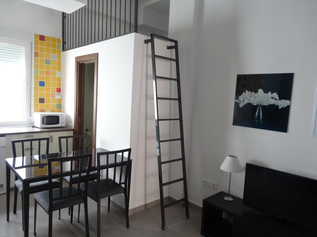 Malaga Apartamentos - Nuno Gomez, 24 Exteriör bild